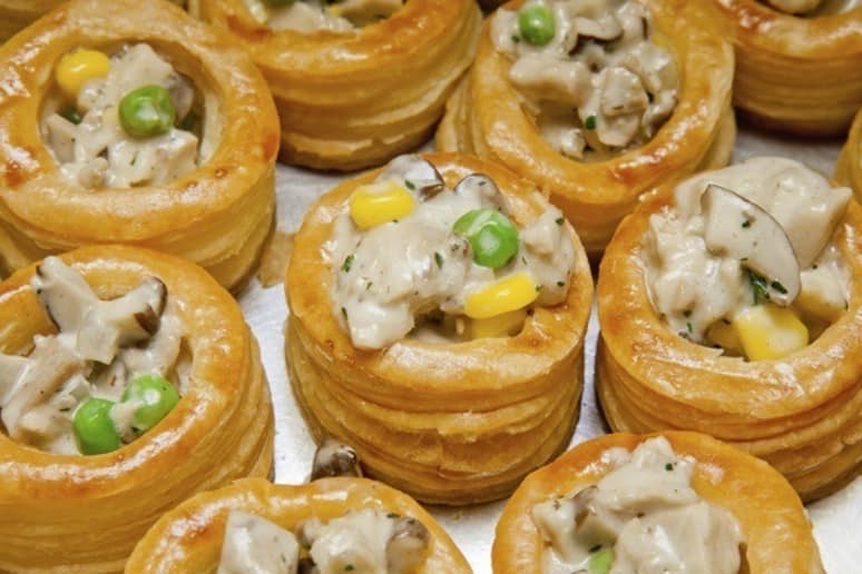 15 Finger Foods Around the World